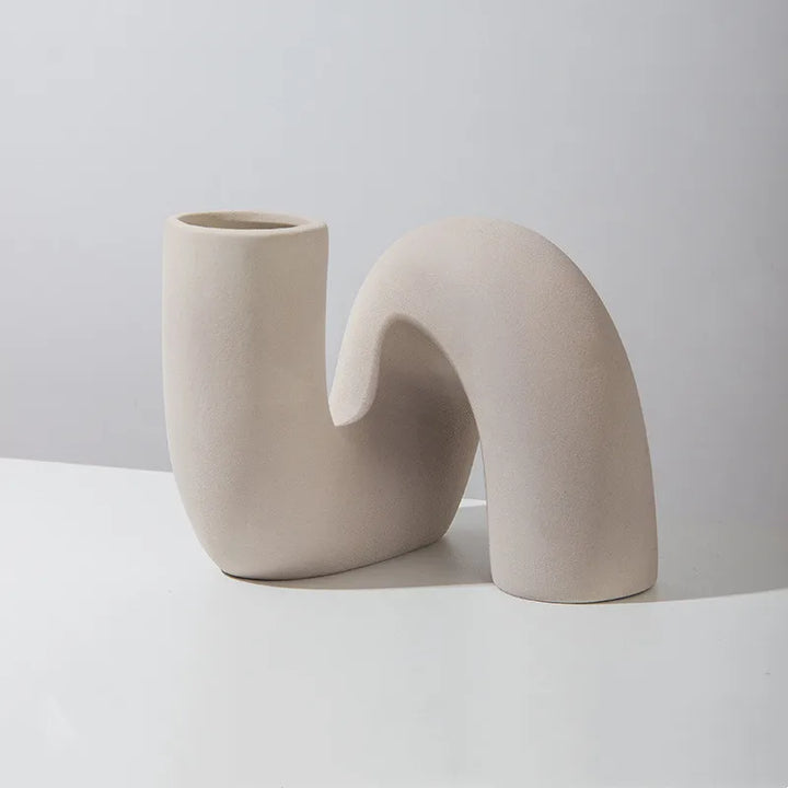 Nordic Ceramic Vase – Modern Art Flower Arrangement Pot for Living Room, Desk & Home Decoration