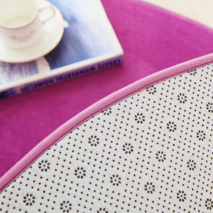 Coral Fleece Round Rug for Modern Living Spaces