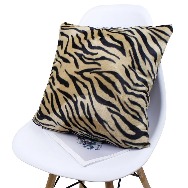 Leopard Print Faux Fur Pillow Cover – Soft Plush Cushion