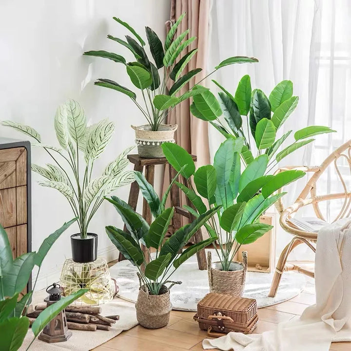 80cm Large Artificial Banana Tree – 18 Leaves Faux Tropical Palm Plant for Home, Garden & Event Décor