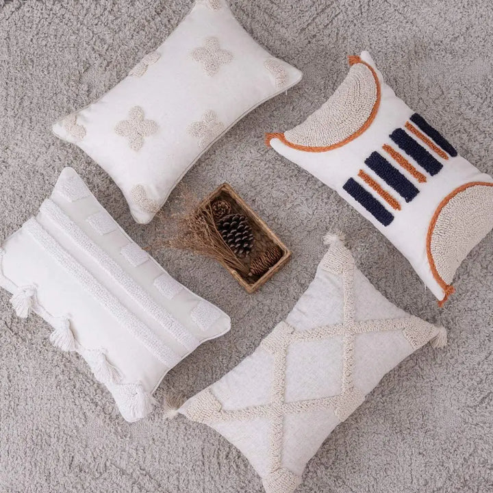 Moroccan Boho Tufted Tassel Cushion Cover – Decorative Pillow