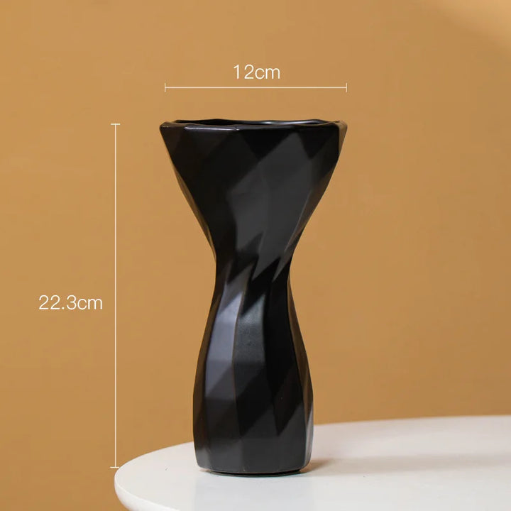 Geometric Ceramic Vase – Modern Centerpiece for Home Décor