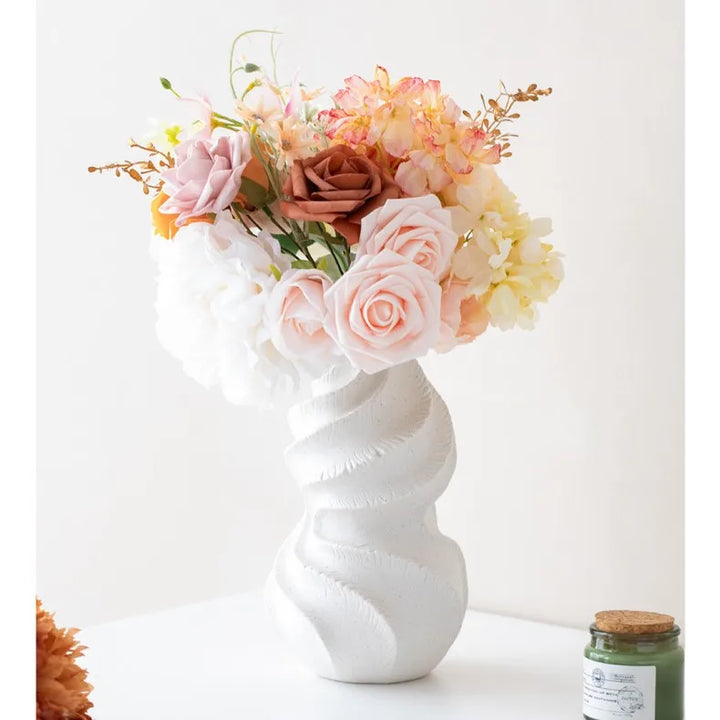 Ceramic Gourd Vase – Nordic Minimalist Flower Pot