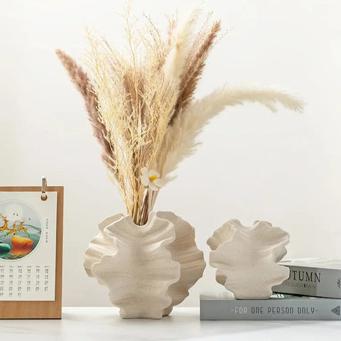 Abstract Ceramic Wrinkle Vase – Modern Decorative Flower Pot