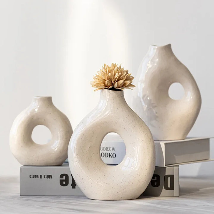 Modern Ceramic Decorative Vase – Small Nordic Style Flower Pot for Bedroom, Living Room & Interior Home Decor