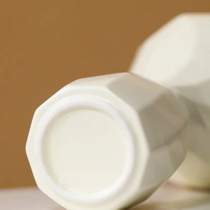 Geometric Ceramic Vase – Modern Centerpiece for Home Décor