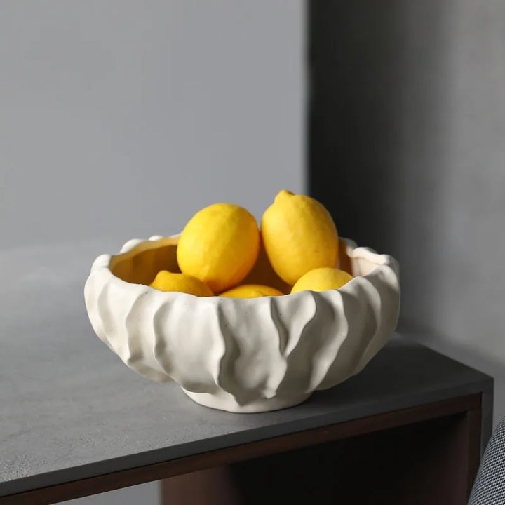 Geometric Pleated Resin Fruit Bowl – Modern Decorative Tray for Tabletop & Home Accessories