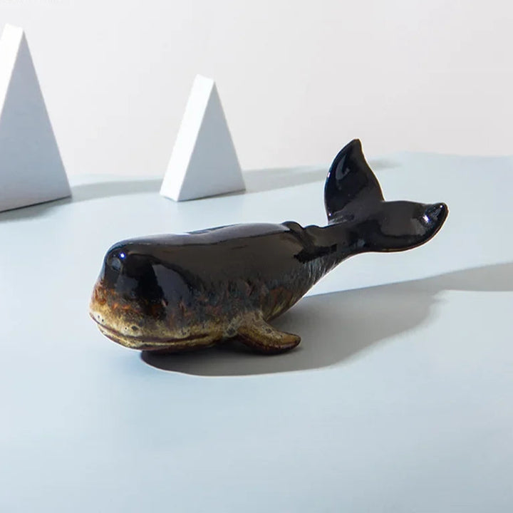 Creative Whale Ceramic Sculpture – Modern Ocean Decor