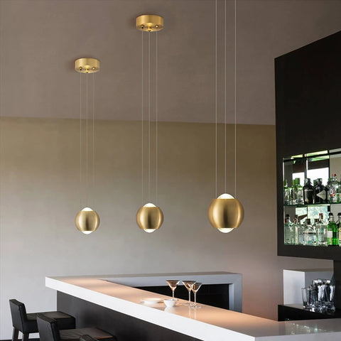 Modern Gold Pendant Lamp – Nordic Egg-Shaped LED Light