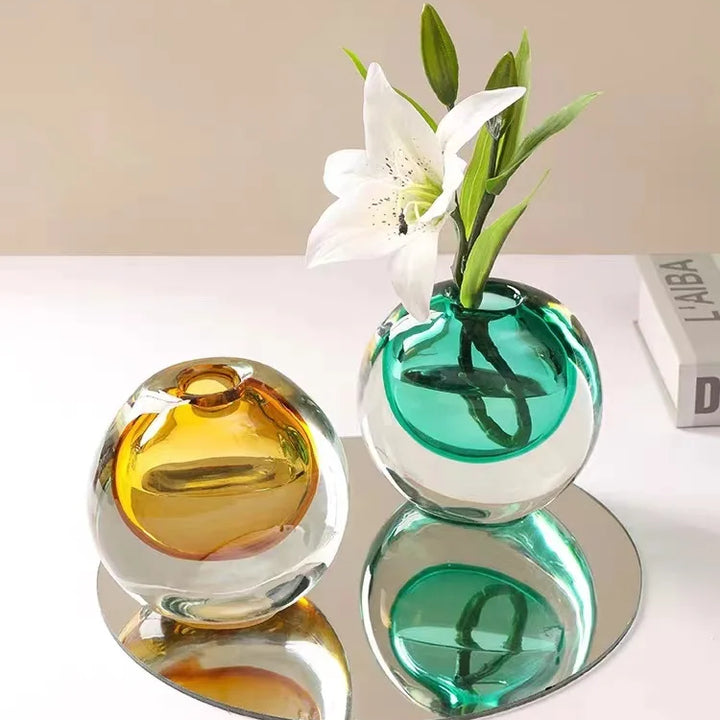 Gradient Glass Vase – Transparent Round Flower Pot Decor