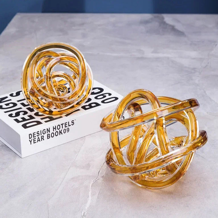 Twisted Glass Chain Sculpture – Modern Transparent Decor