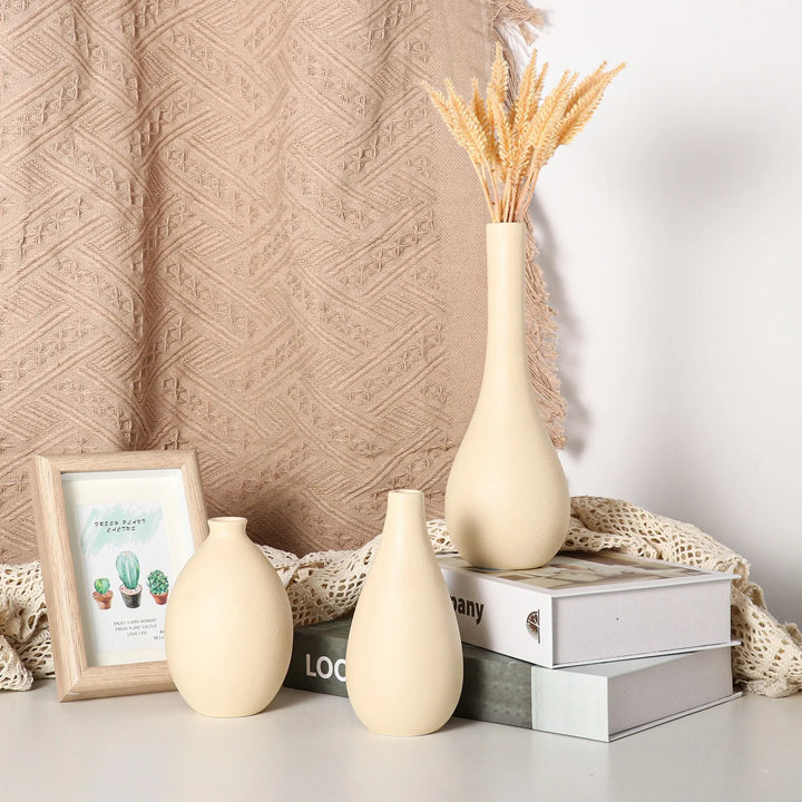 Beige Porcelain Vase – Nordic Minimalist Home Decor