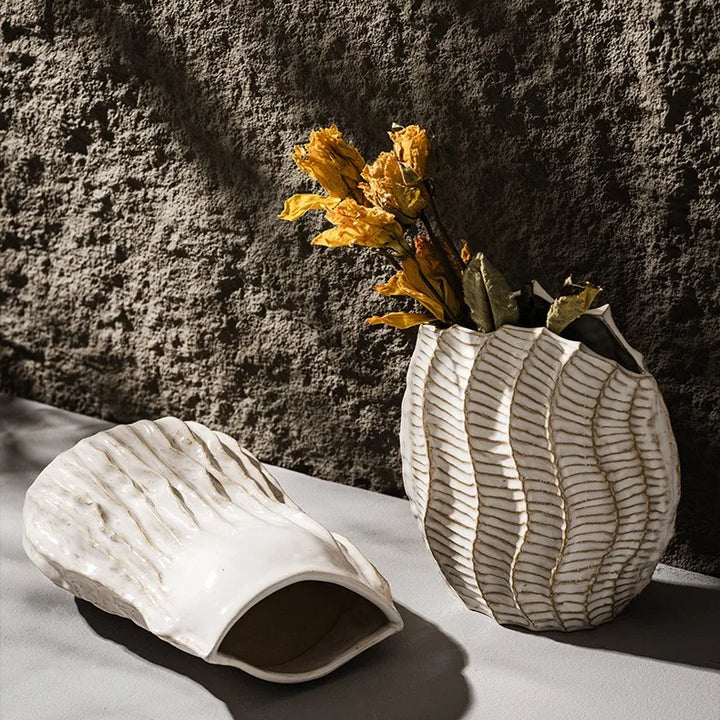 Retro Ceramic Hippocampus Vase – Boho Nordic Table Decor