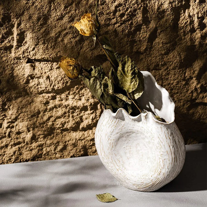 Boho Ceramic Vase – Retro Country Irregular Circle Decor