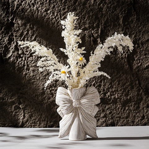 Nordic Bow Ceramic Vase – Retro Minimalist Centerpiece