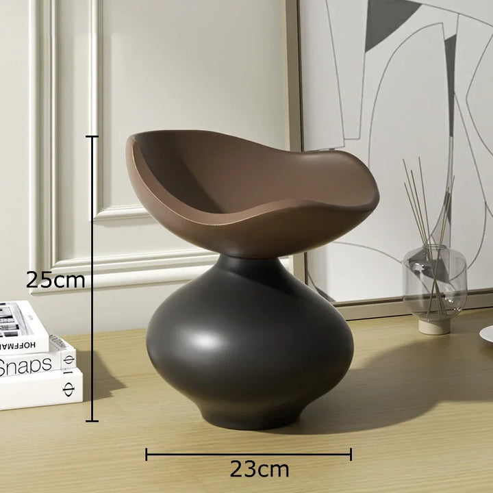 Minimalist Abstract Resin Vase – Modern Decorative Flower Pot