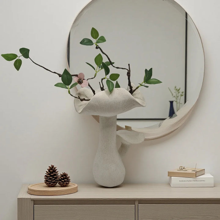 Modern Ceramic Mushroom Vase – Whimsical Tabletop Flower Decor
