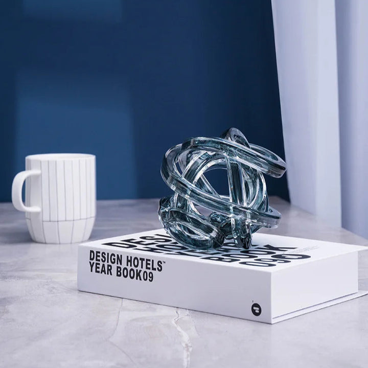 Twisted Glass Chain Sculpture – Modern Transparent Decor