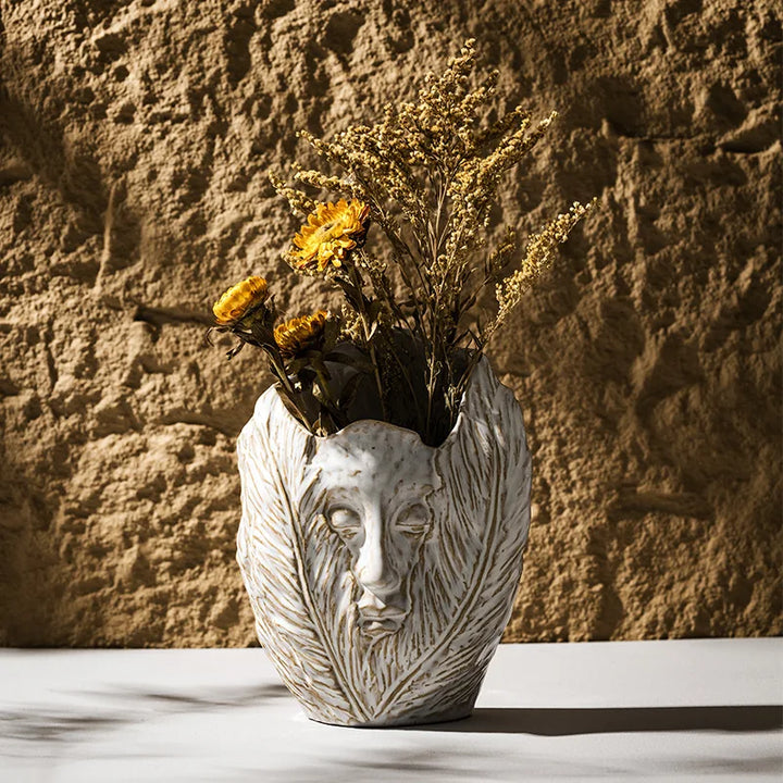Abstract Face Ceramic Vase – Nordic Tabletop Decor