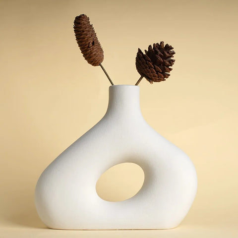 Matte Ceramic Vase – Nordic Minimalist Flowerpot Decor