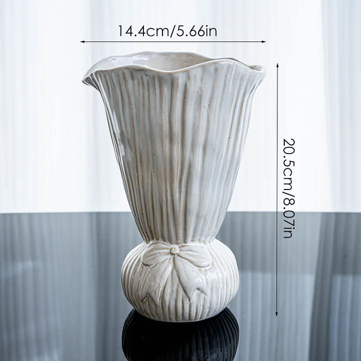 Handmade Nordic Ceramic Vase – Modern Tabletop Centerpiece for Living Room and Console Decoration