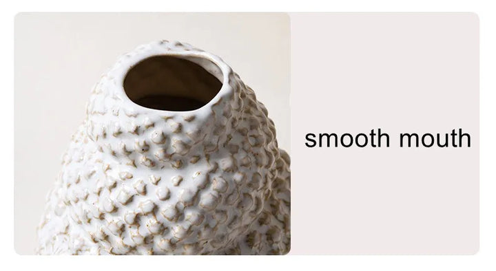Retro Seashell Ceramic Vase – Modern Tabletop Decor