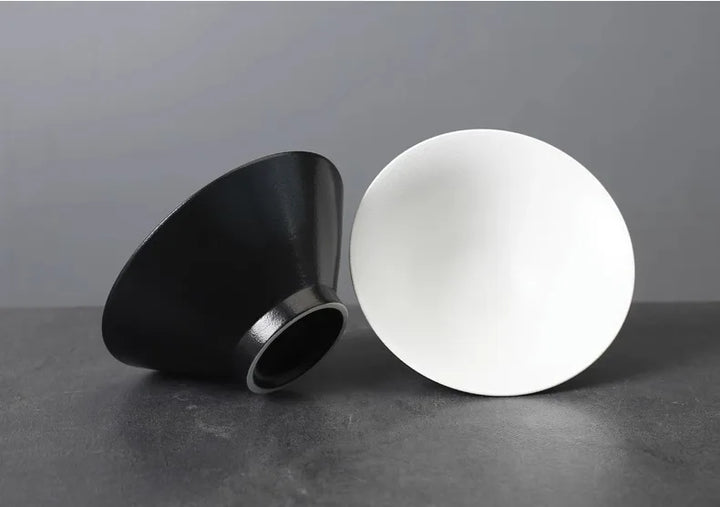 Minimalist Ceramic Vase – Modern Desk & Flower Pot Decor