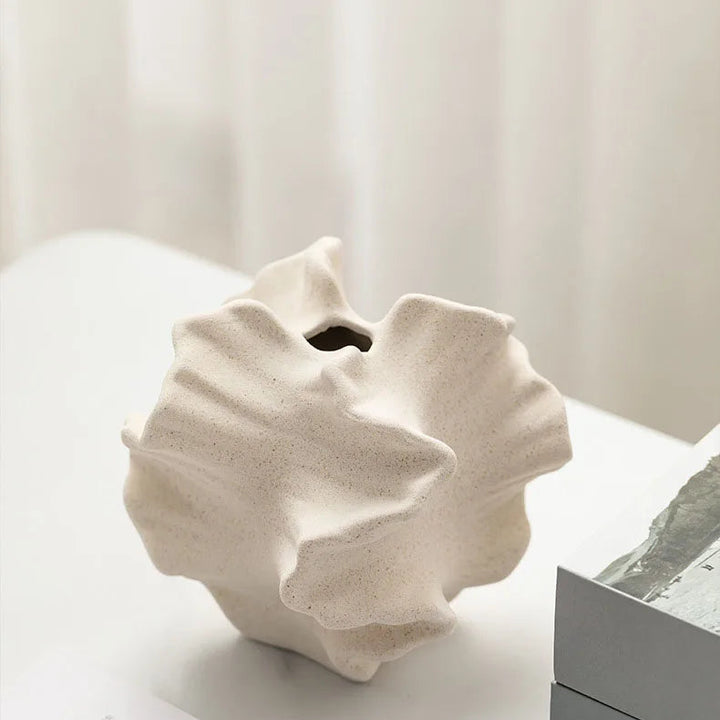 Abstract Ceramic Wrinkle Vase – Modern Decorative Flower Pot