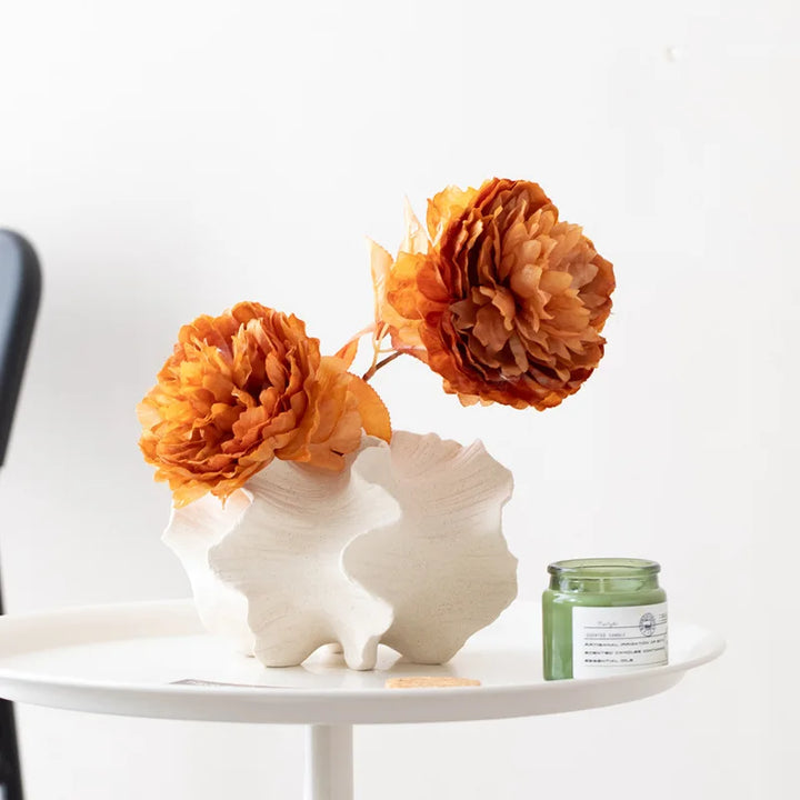 Starfruit Ceramic Vase – Nordic Modern Tabletop Decor