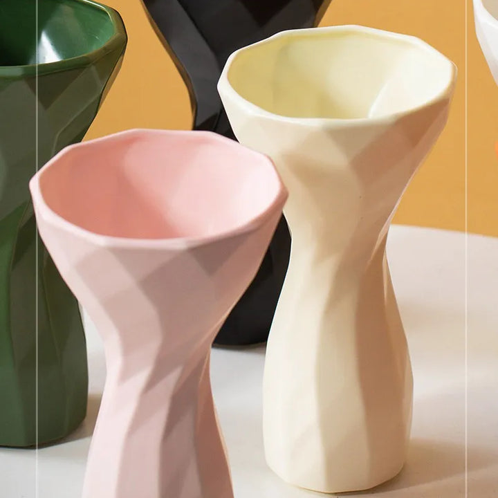 Geometric Ceramic Vase – Modern Centerpiece for Home Décor