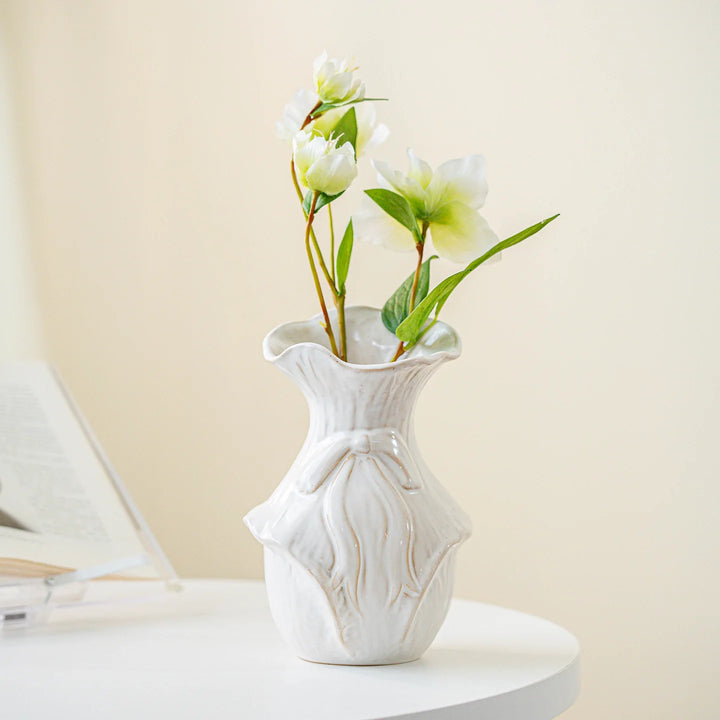 Retro Nordic Ceramic Vase – Modern Minimalist Home Décor