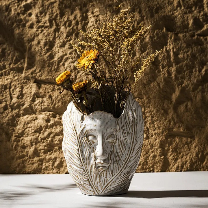 Abstract Face Ceramic Vase – Nordic Tabletop Decor