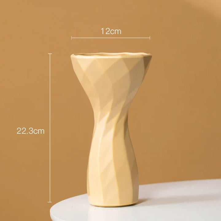 Geometric Ceramic Vase – Modern Centerpiece for Home Décor