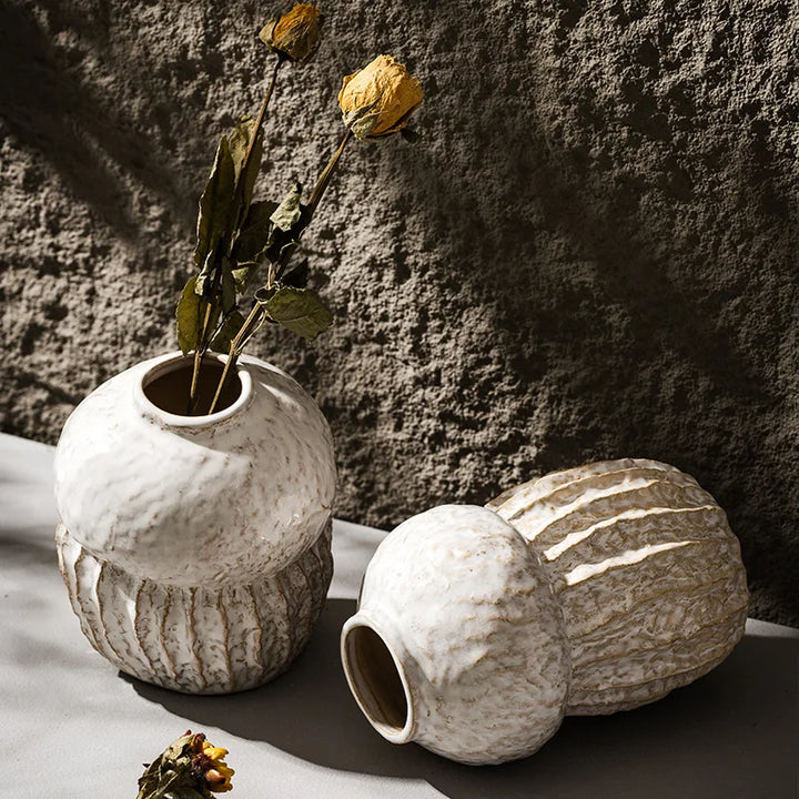 Gourd-Shaped Ceramic Vase – Nordic Boho Table Decor