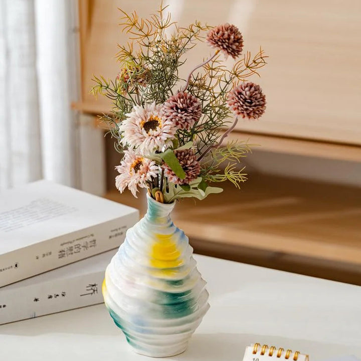 Modern Wavy Ceramic Vase – Abstract Nordic Art Decor