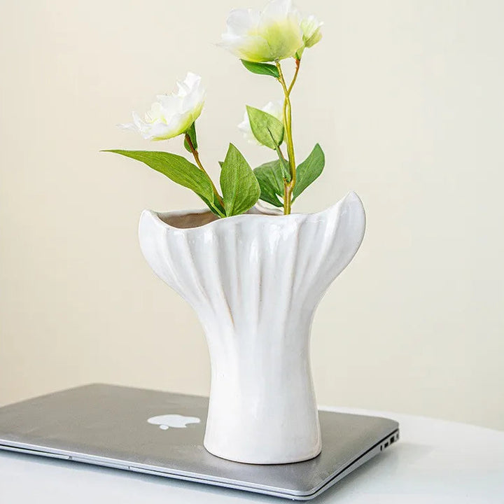 Geometric Ceramic Vase – Nordic Triangle Mouth Centerpiece