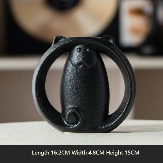 Abstract Cat Ceramic Vase – Modern Minimalist Animal Decor
