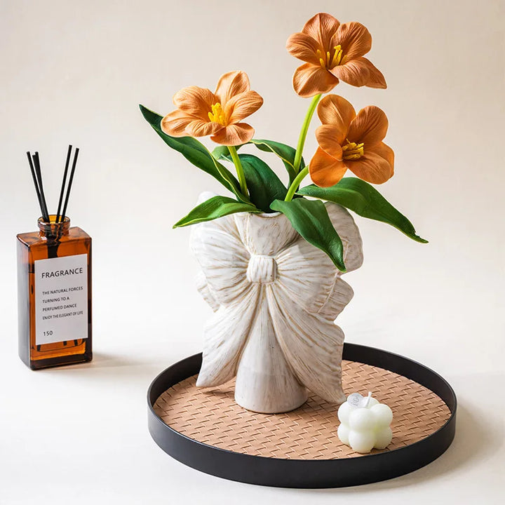 Ceramic Bow Vase – Modern Flower Pot for Home & Office
