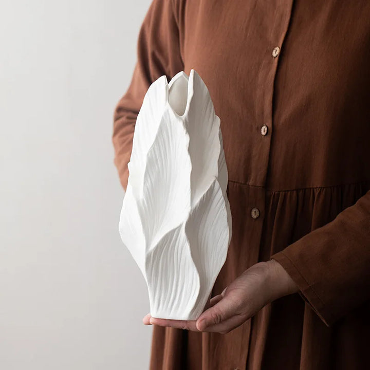 Large Nordic Ceramic Vase – Scandinavian Tabletop Decor