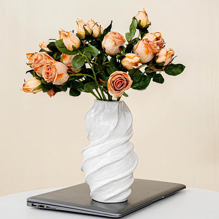 Ceramic Spiral Vase – Modern Twisted Pottery Decoration