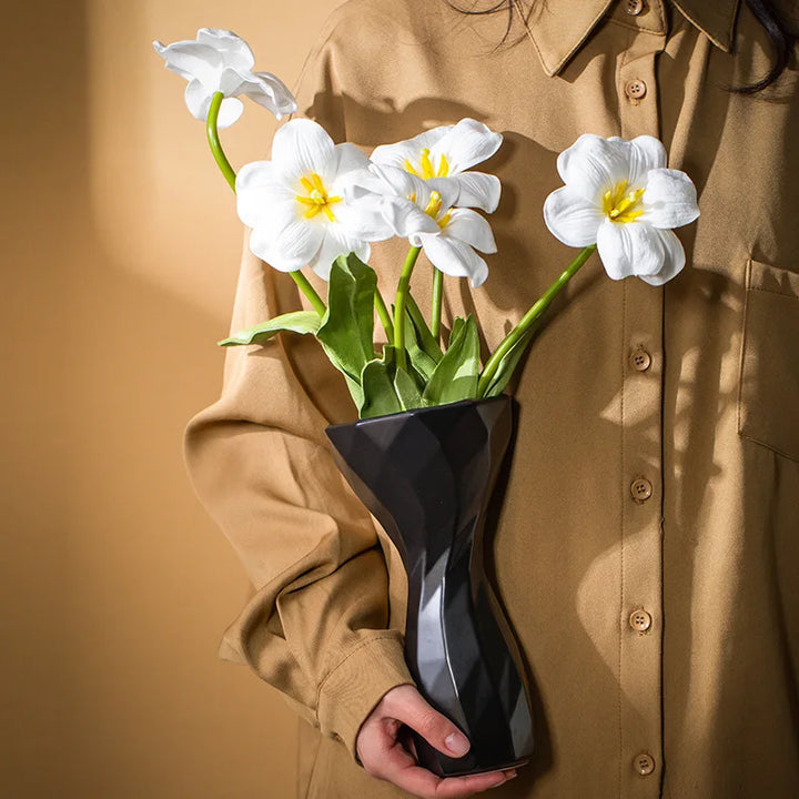 Geometric Ceramic Vase – Modern Centerpiece for Home Décor