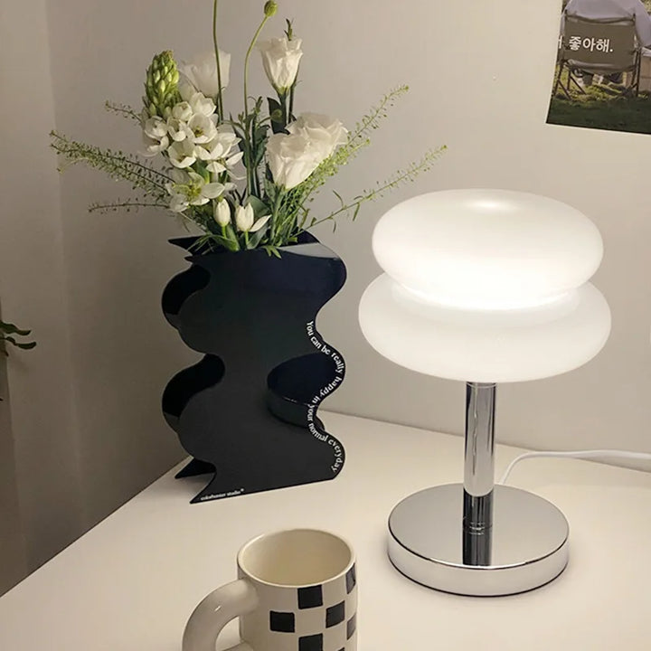 Stained Glass Egg Tart Table Lamp – Retro Mushroom Bedside & Desk Light for Bedroom, Study, Living Room Décor