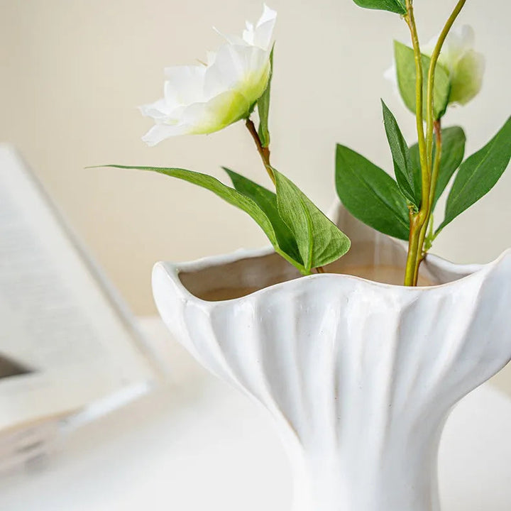 Geometric Ceramic Vase – Nordic Triangle Mouth Centerpiece