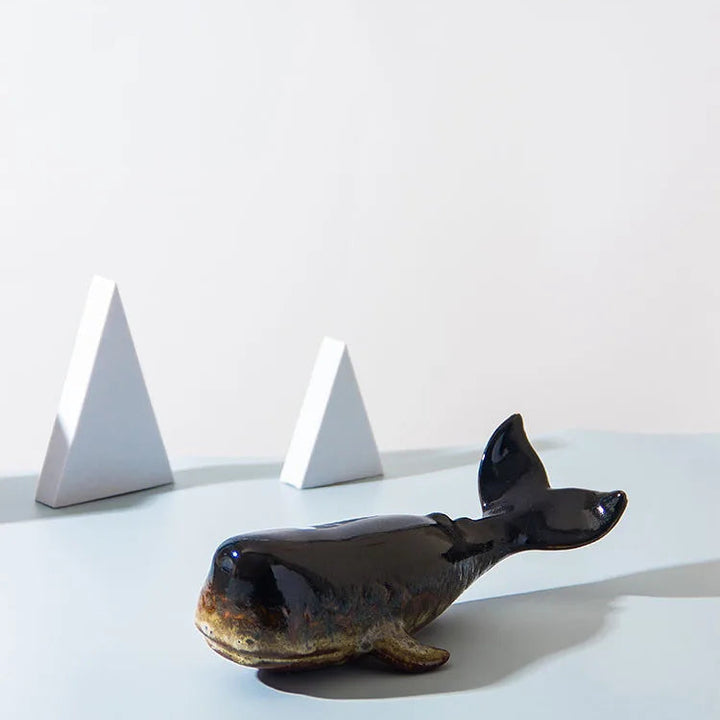 Creative Whale Ceramic Sculpture – Modern Ocean Decor