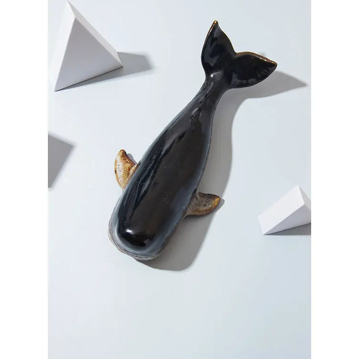 Creative Whale Ceramic Sculpture – Modern Ocean Decor