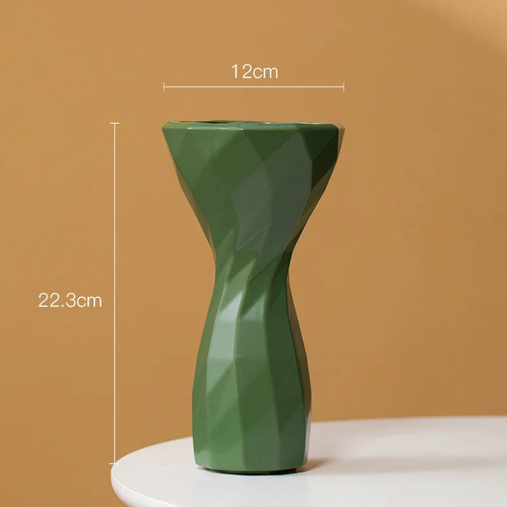 Geometric Ceramic Vase – Modern Centerpiece for Home Décor