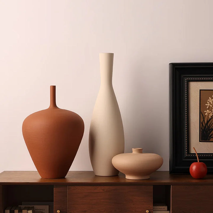 Nordic Retro Ceramic Vase – Modern Tabletop Centerpiece