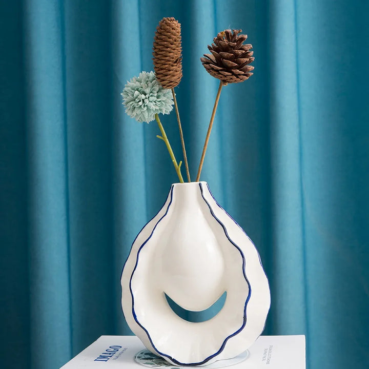 Ceramic Oyster Vase – Modern Tabletop Flower Decor