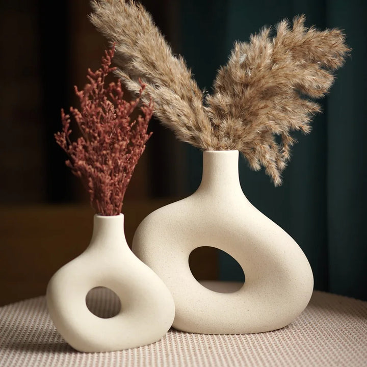 Nordic Matte Ceramic Vase – Minimalist Pampas Grass & Dried Flower Pot for Home and Office Decor