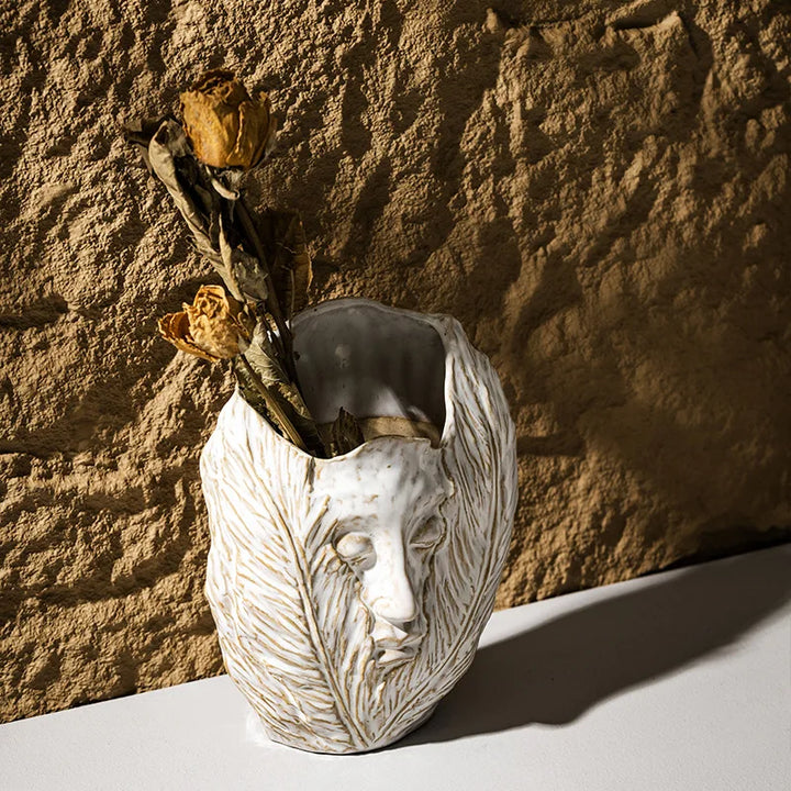 Abstract Face Ceramic Vase – Nordic Tabletop Decor